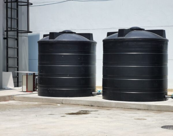 Image,Of,Black,Water,Tank,Of,Industrial,Building.