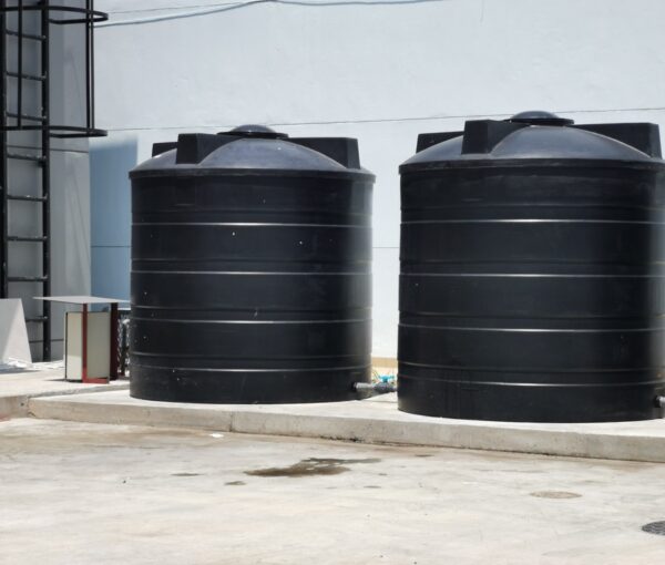 Image,Of,Black,Water,Tank,Of,Industrial,Building.